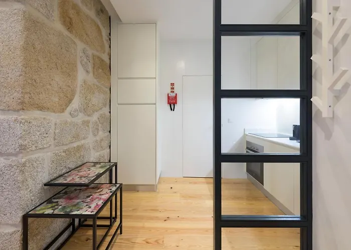 Lovelystay - Vitoria Viewpoint 1br Flat