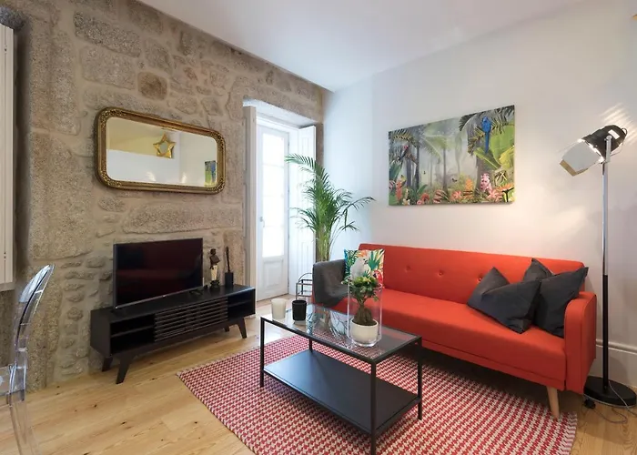 Lovelystay - Vitoria Viewpoint 1br Flat Oporto