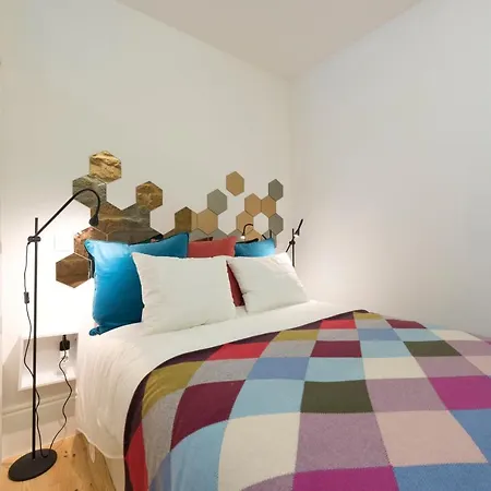 Lovelystay - Vitoria Viewpoint 1br Flat Apartment *