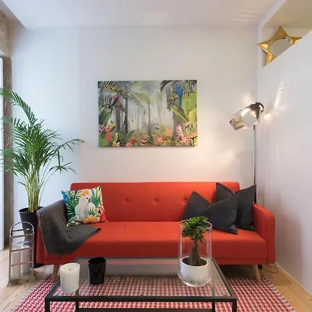 Lovelystay - Vitoria Viewpoint 1br Flat Apartment
